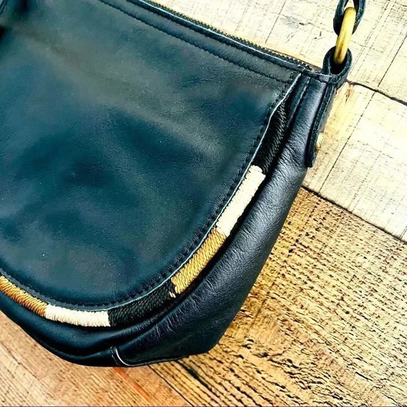 NWOT The Sak Sayulita Leather Saddle Bag - Picture 4 of 10